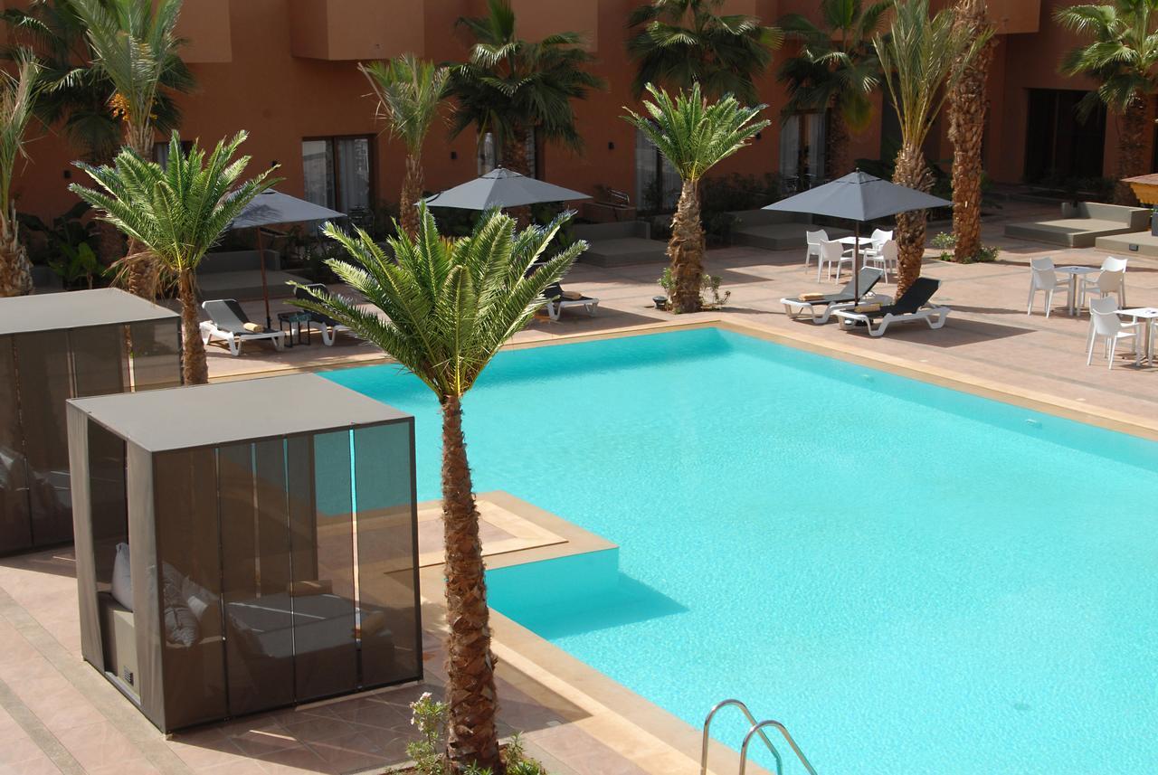 Oasis Palm فندق